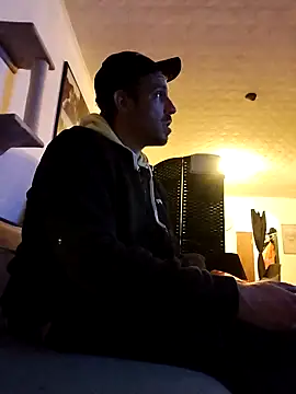 Codymc89 online show from 10/03/25, 12:14