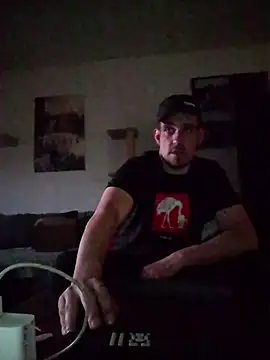 Codymc89 online show from 04/07/26, 06:32