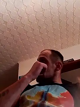 Codymc89 online show from 04/23/26, 03:57