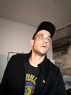 Codymc89 online show from 10/31/25, 04:03