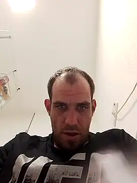 Codymc89 online show from 06/01/26, 05:23