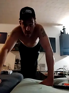 Codymc89 online show from 09/19/25, 10:47