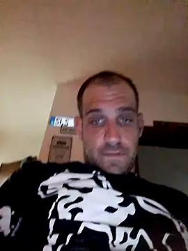 Codymc89 online show from 05/04/26, 02:31