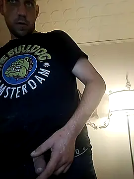 Codymc89 online show from 10/24/25, 10:53