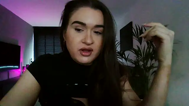 avajade online show from 11/01/25, 12:54