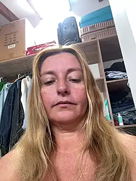 moniquerainx online show from 06/26/26, 03:40