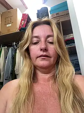 moniquerainx online show from 02/08/26, 12:47