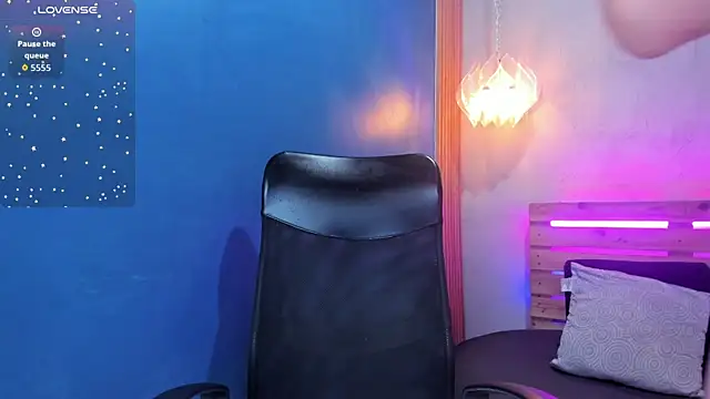 niky doll  online show from 12/05/25, 01:32