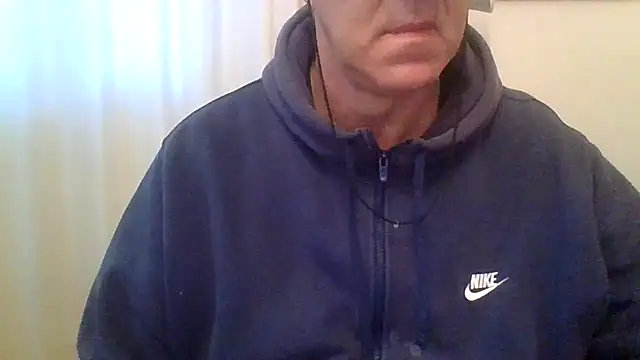 ANONIMO7735 online show from 12/17/25, 06:51