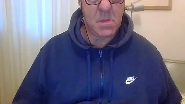 ANONIMO7735 online show from 10/22/25, 05:18