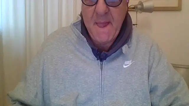 Snapshot of ANONIMO7735 chatting on 04/01/26, 02:58 ANONIMO7735 online show from 04/01/26, 02:58