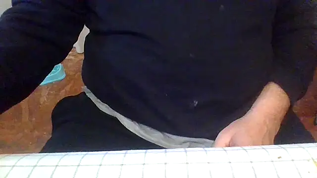 Snapshot of ANONIMO7735 chatting on 03/05/26, 06:43 ANONIMO7735 online show from 03/05/26, 06:43