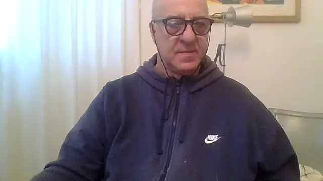 Snapshot of ANONIMO7735 chatting on 03/21/26, 06:36 ANONIMO7735 online show from 03/21/26, 06:36