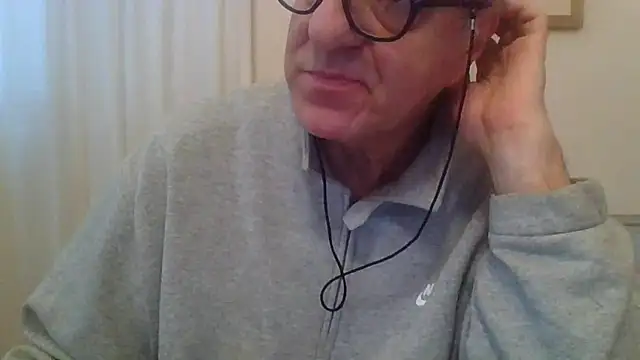 Snapshot of ANONIMO7735 chatting on 03/28/26, 06:03 ANONIMO7735 online show from 03/28/26, 06:03