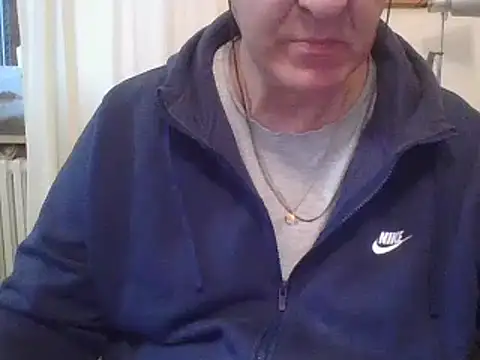 Snapshot of ANONIMO7735 chatting on 03/23/25, 05:54 ANONIMO7735 online show from 03/23/25, 05:54