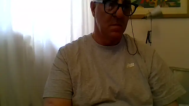 ANONIMO7735 online show from 05/28/26, 10:43