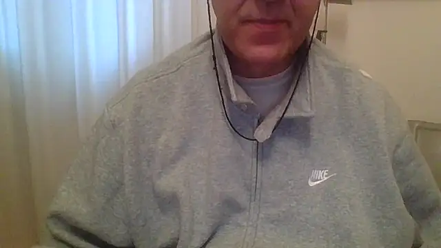 ANONIMO7735 online show from 02/04/26, 06:41