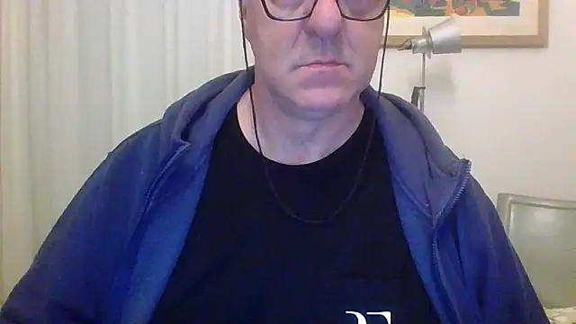 ANONIMO7735 online show from 10/31/25, 04:53