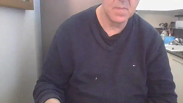 Snapshot of ANONIMO7735 chatting on 03/16/25, 11:38 ANONIMO7735 online show from 03/16/25, 11:38