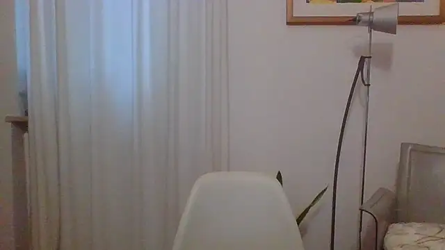 Snapshot of ANONIMO7735 chatting on 03/18/25, 06:06 ANONIMO7735 online show from 03/18/25, 06:06