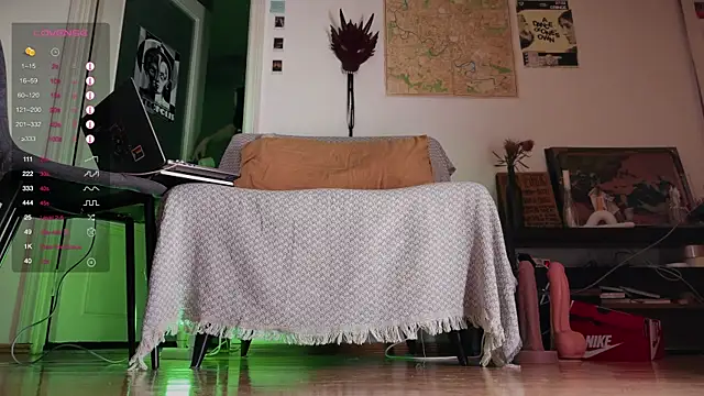 Snapshot of davey_ebash chatting on 04/08/26, 05:47 davey ebash online show from 04/08/26, 05:47