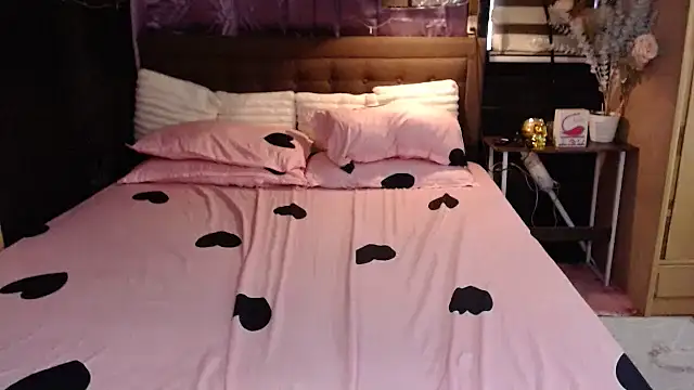 xheavenlytrans online show from 04/14/26, 12:37