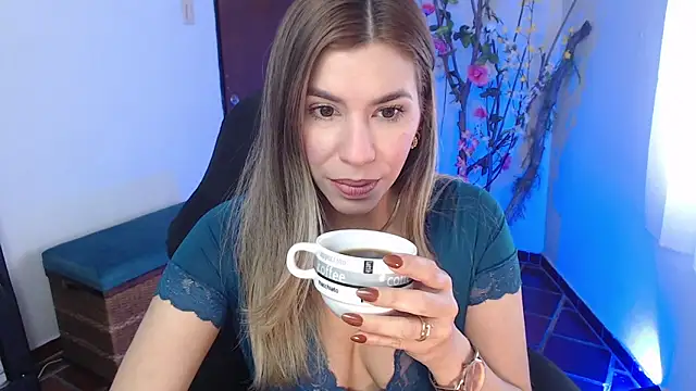 ms sofia x online show from 03/05/26, 04:25