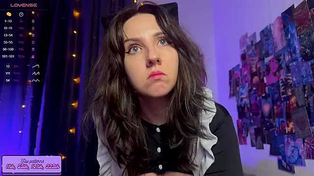 HotaruTomo online show from 10/26/25, 07:36