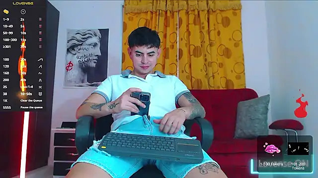 Snapshot of Lobito_xxxl chatting on 09/24/25, 08:48 Lobito xxxl online show from 09/24/25, 08:48