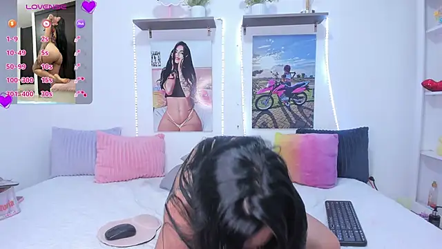 Snapshot of bianca_lindaa chatting on 02/19/26, 11:29 bianca lindaa online show from 02/19/26, 11:29