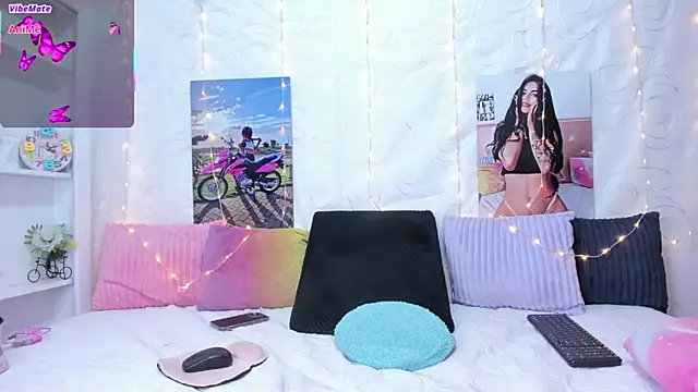 bianca lindaa online show from 03/22/25, 11:21