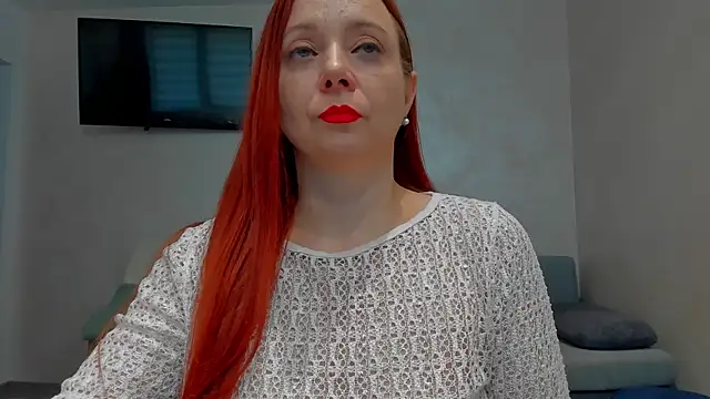 emilianna666 online show from 04/15/26, 09:15