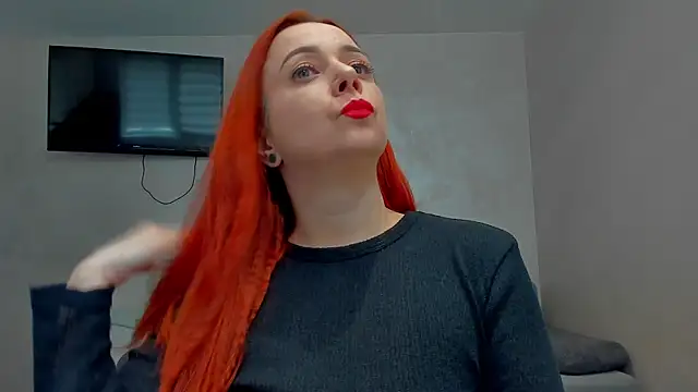 emilianna666 online show from 04/21/26, 10:44