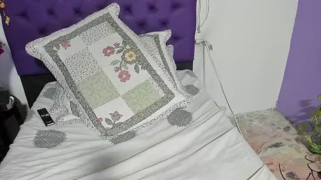 Margoth clain online show from 02/07/26, 01:35