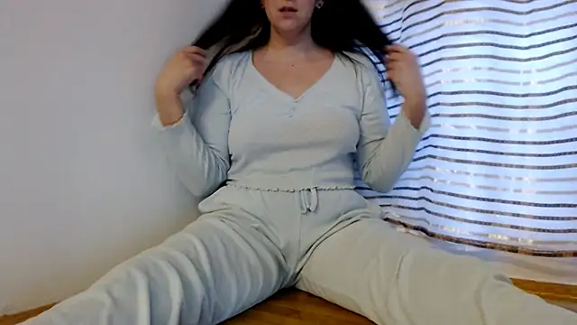 SofiaLenis online show from 12/22/25, 01:44