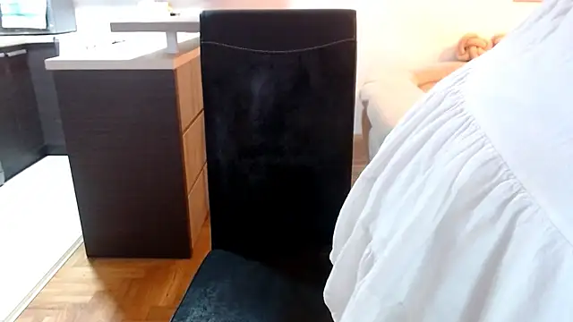 Snapshot of SofiaLenis chatting on 06/18/26, 11:59 SofiaLenis online show from 06/18/26, 11:59