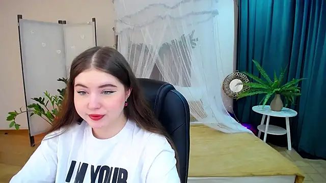 NicoleFoxery online show from 03/09/25, 06:21