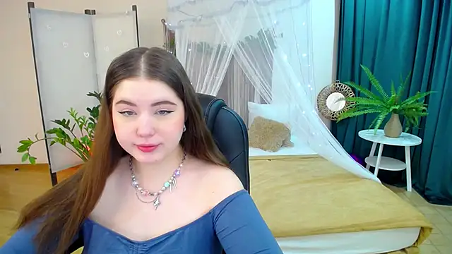 NicoleFoxery online show from 03/11/25, 06:19