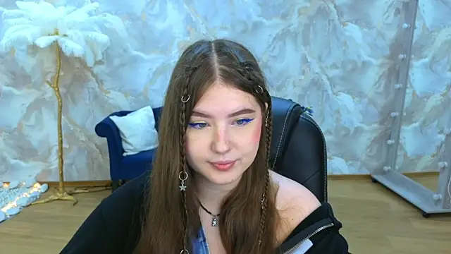 NicoleFoxery online show from 09/11/25, 06:19