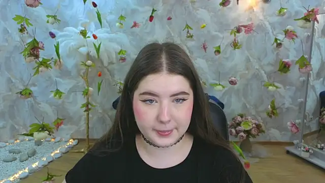 NicoleFoxery online show from 03/28/26, 06:20