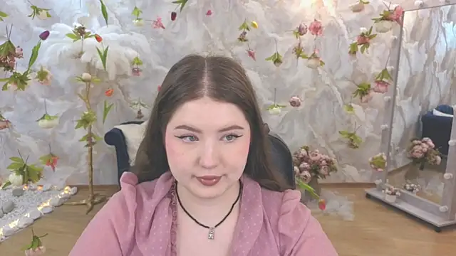 NicoleFoxery online show from 06/18/26, 06:24