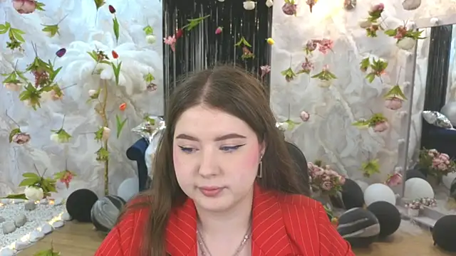 NicoleFoxery online show from 07/18/26, 06:27