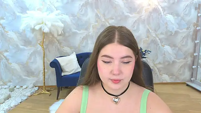 NicoleFoxery online show from 10/07/25, 03:18