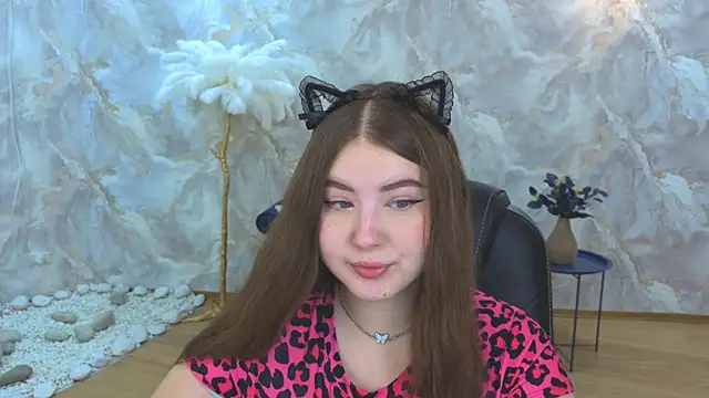 NicoleFoxery online show from 10/12/25, 06:20
