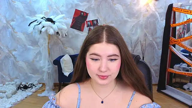 NicoleFoxery online show from 11/11/25, 03:23