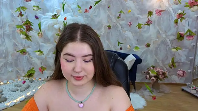 NicoleFoxery online show from 03/24/26, 11:21