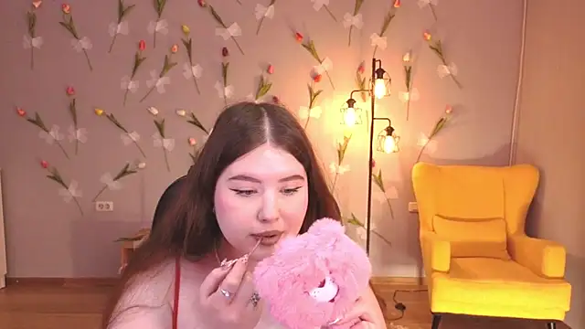 NicoleFoxery online show from 05/06/26, 04:27