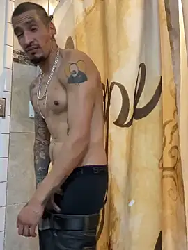 Snapshot of Prettyboiflaco chatting on 02/23/25, 07:22 Prettyboiflaco online show from 02/23/25, 07:22