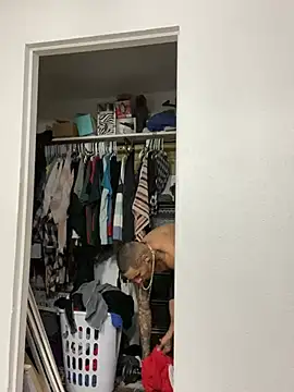 Snapshot of Prettyboiflaco chatting on 02/26/25, 03:03 Prettyboiflaco online show from 02/26/25, 03:03