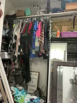 Snapshot of Prettyboiflaco chatting on 02/16/25, 12:19 Prettyboiflaco online show from 02/16/25, 12:19